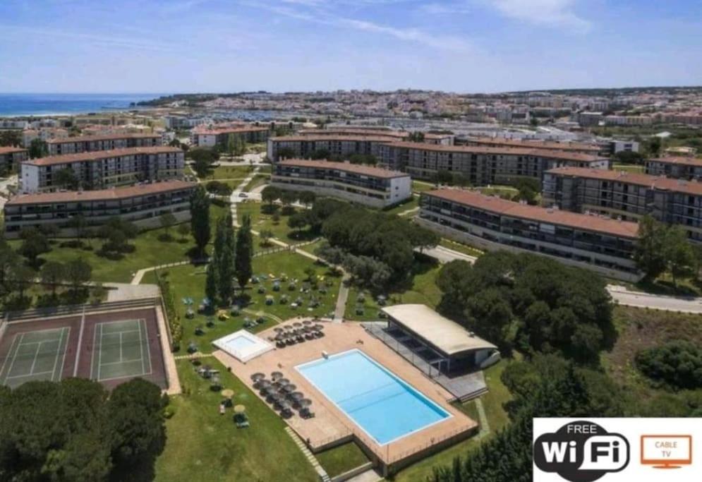 Sea View Apartment Near Meia Praia Beach In Lagos! Екстер'єр фото